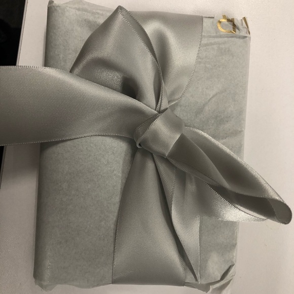 Senreve Accessories - Senreve passport holder San Francisco New